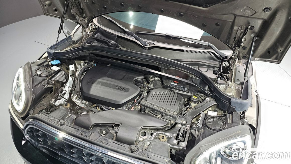 Mini Cooper SD Countryman ALL4 (03.2020)