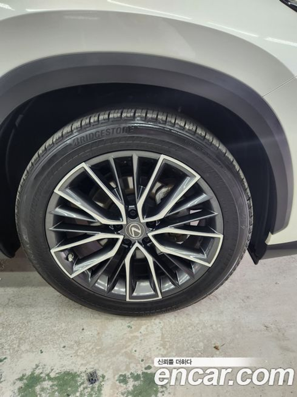 Lexus NX350h 2 Generation Luxury (11.2022)