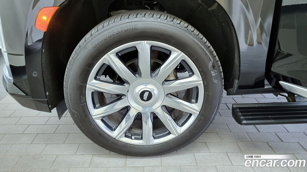 Cadillac Escalade 5 Generation 6.2 ESV (04.2021)