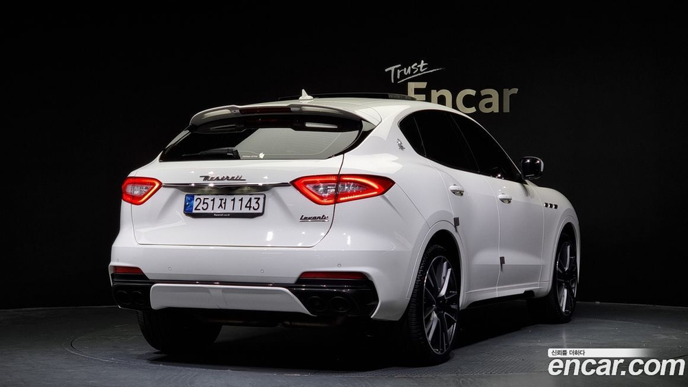 Maserati Levante 3.8 Trofeo (12.2021)