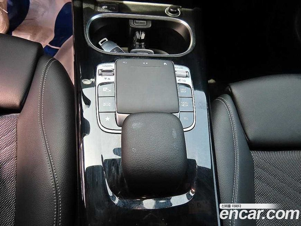Mercedes-Benz A-Class W177 A220 Sedan (08.2020)