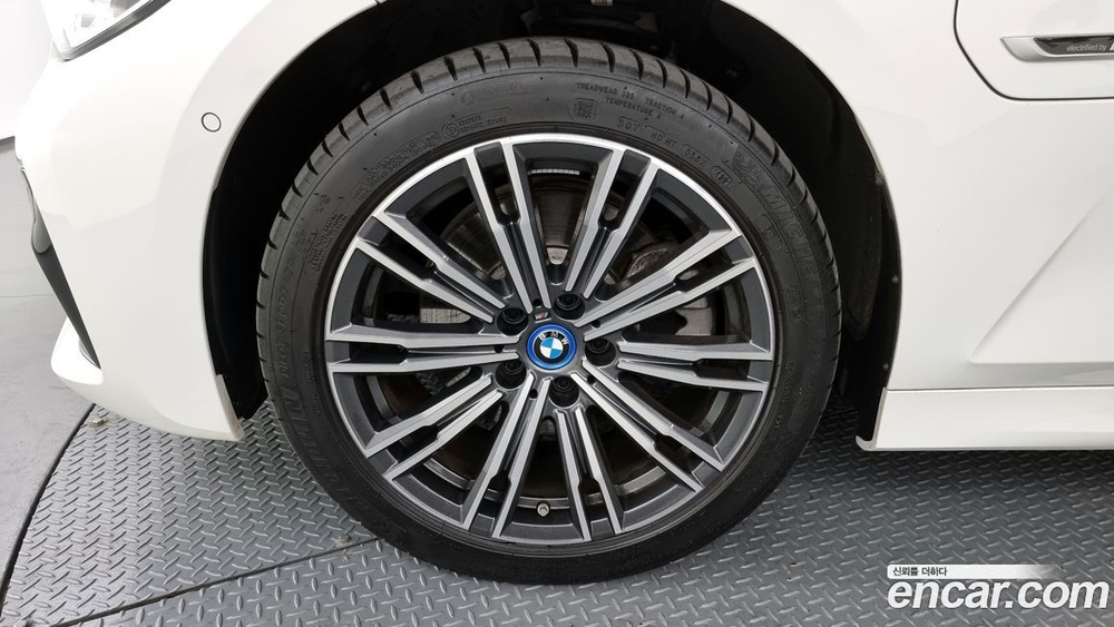 BMW 3 Series (G20) 320e M Sports (03.2022)