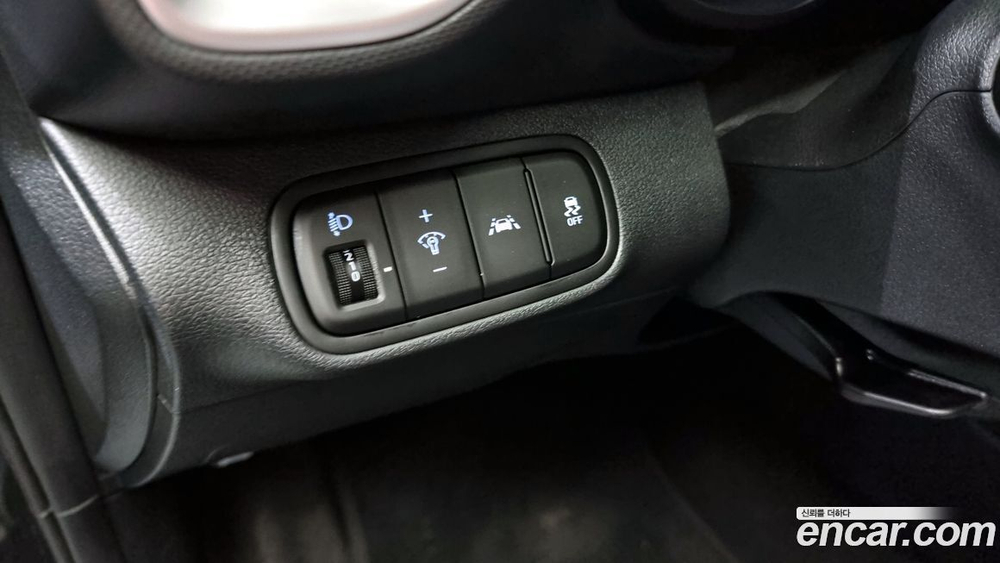 Hyundai Venue 1.6 Smart (06.2021)