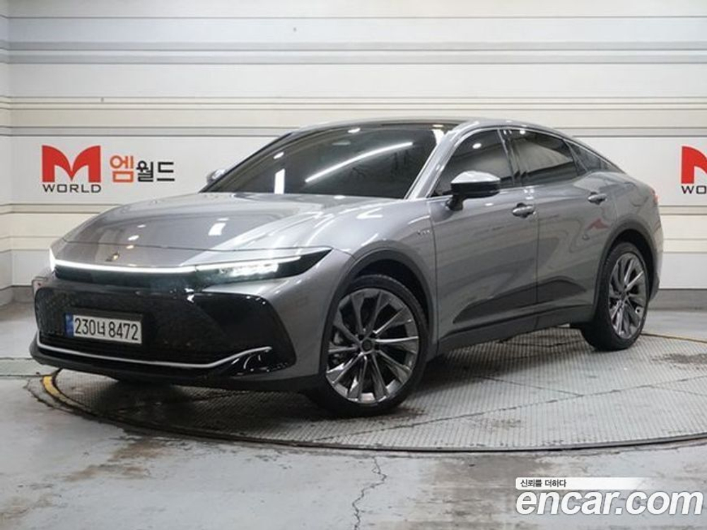 Toyota Crown Crossover 2.5 4WD Hybrid (03.2024)