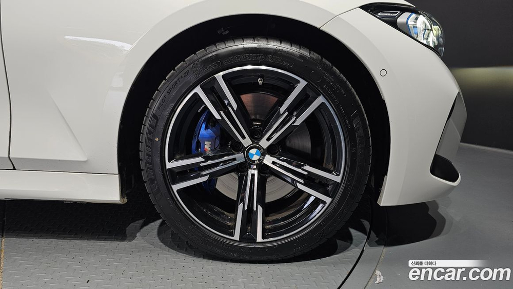 BMW 3 Series (G20) 320i M Sports (09.2023)