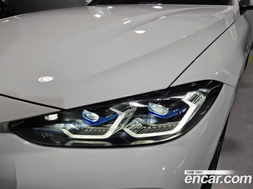 BMW 4 Series (G22) 420i M Sports Performance Coupe (11.2022)