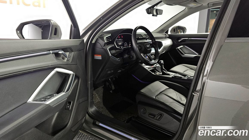 Audi Q3 (F3) 35 TDI Sportback (09.2020)