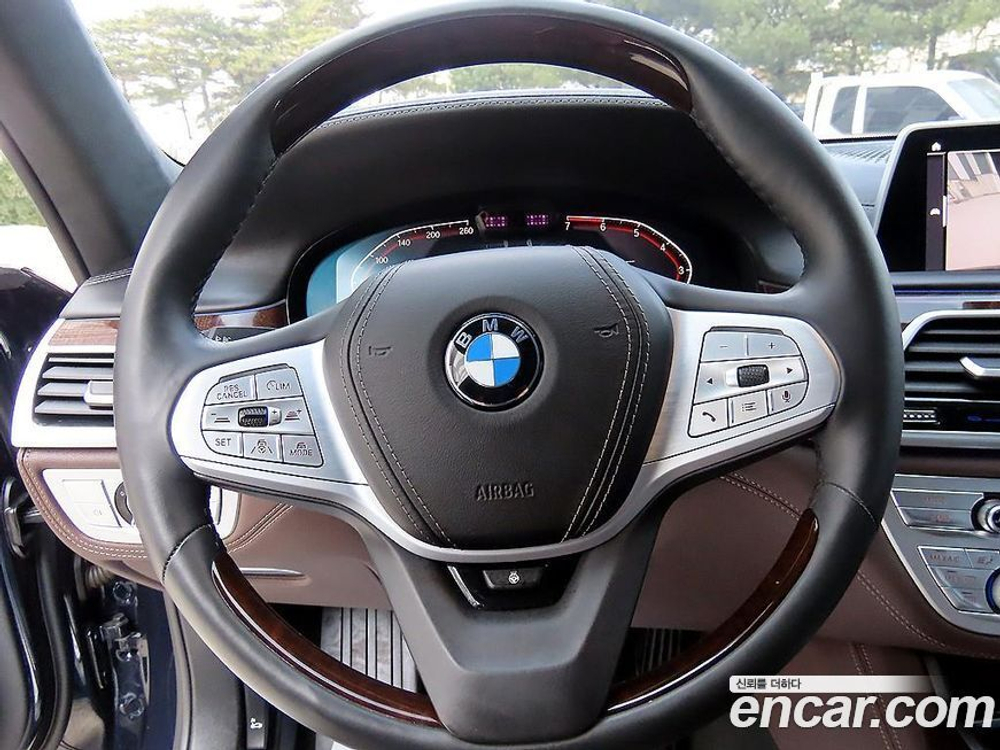 BMW 7 Series (G11) 740Li xDrive Design Pure Excellence (11.2019)