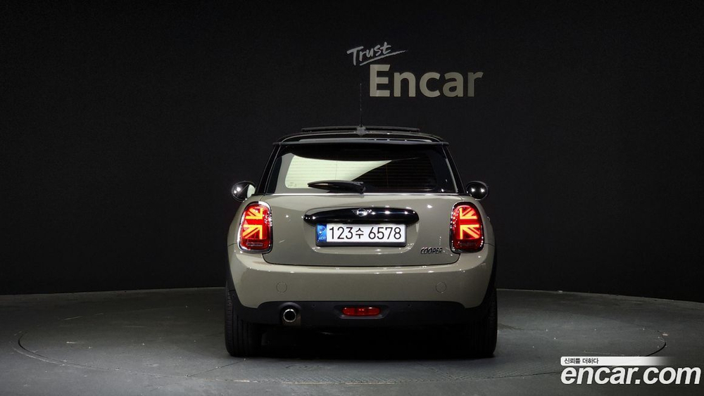 Mini Cooper HIGH (06.2020)