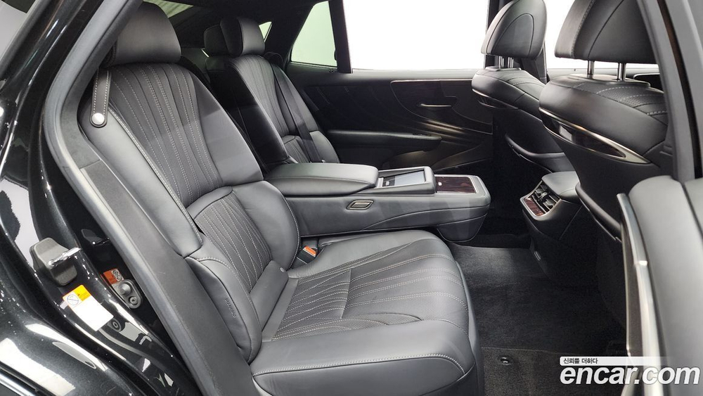 Lexus LS500 5 Generation 3.5 Luxury AWD (12.2019)
