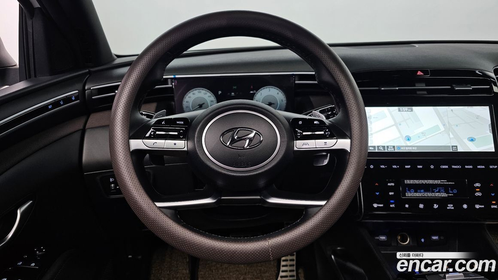 Hyundai Tucson (NX4) Дизель 2.0 2WD (12.2020)