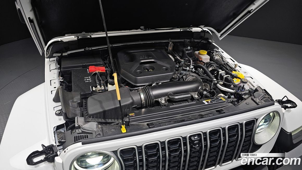 Jeep Wrangler (JL) 2.0 사하라 4 даери (02.2024)