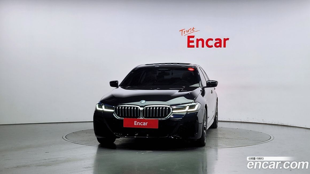 BMW 5 Series (G30) 530e M Sports (01.2022)