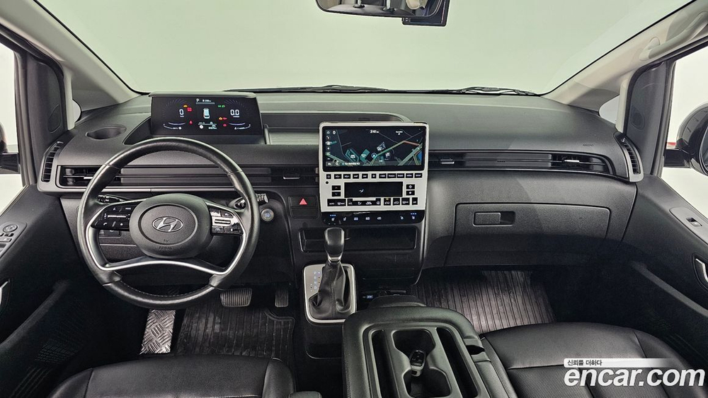 Hyundai Staria Tourer 11-и местный (06.2021)
