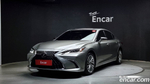 Lexus ES300h 7 Generation Luxury Plus (05.2023)
