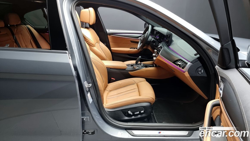 BMW 5 Series (G30) 520i M Sports (06.2023)