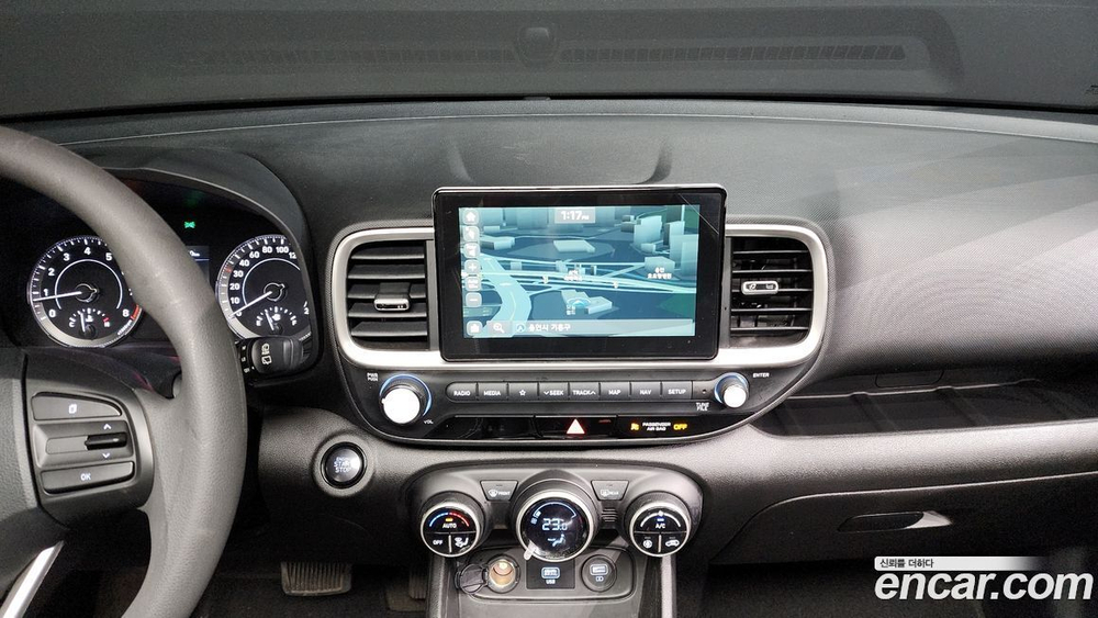 Hyundai Venue 1.6 Smart (10.2020)