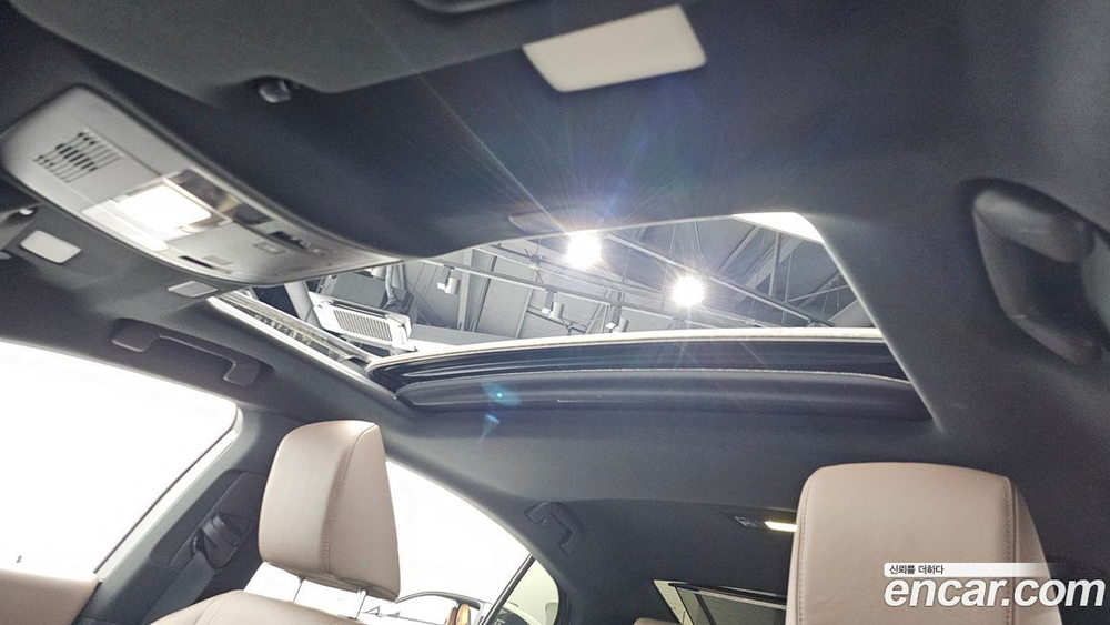 Lexus ES300h 7 Generation Luxury Plus (03.2022)
