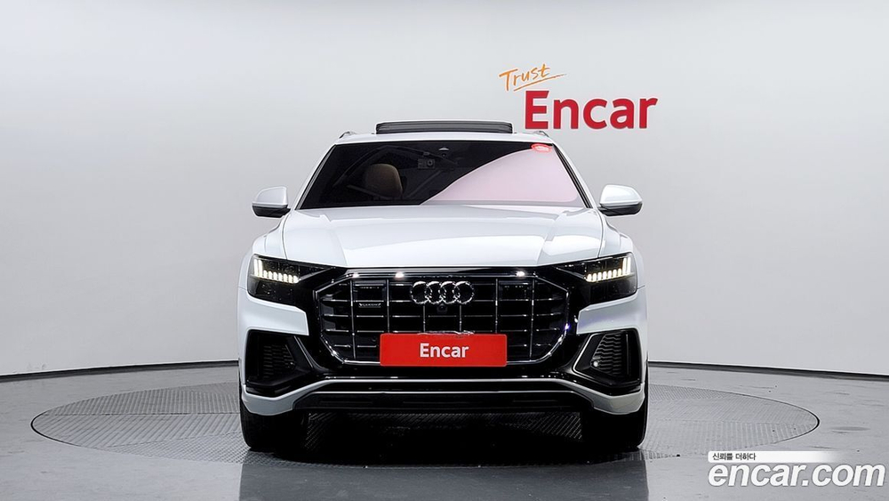 Audi Q8 45 TDI Quattro Premium (03.2021)