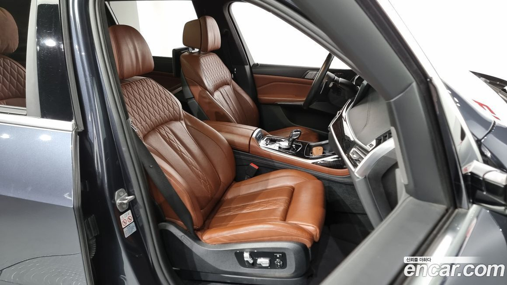 BMW X7 (G07) xDrive 30d M Sports 6-и местный (04.2020)