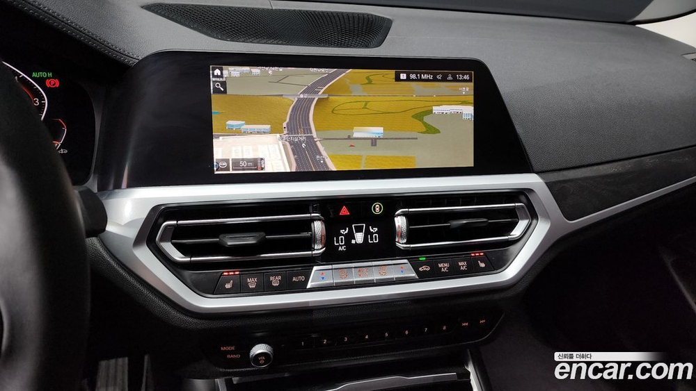 BMW 3 Series (G20) 320i Luxury (09.2020)