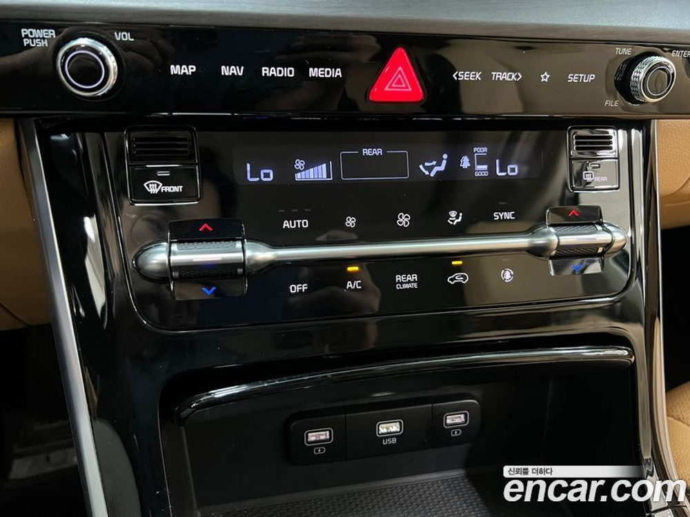 Kia Carnival (Sedona) 4 Generation 9-и местный Signatures (11.2020)