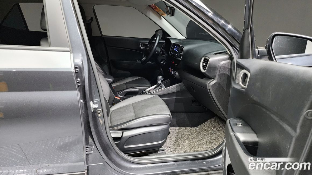 Hyundai Venue 1.6 Smart (05.2020)