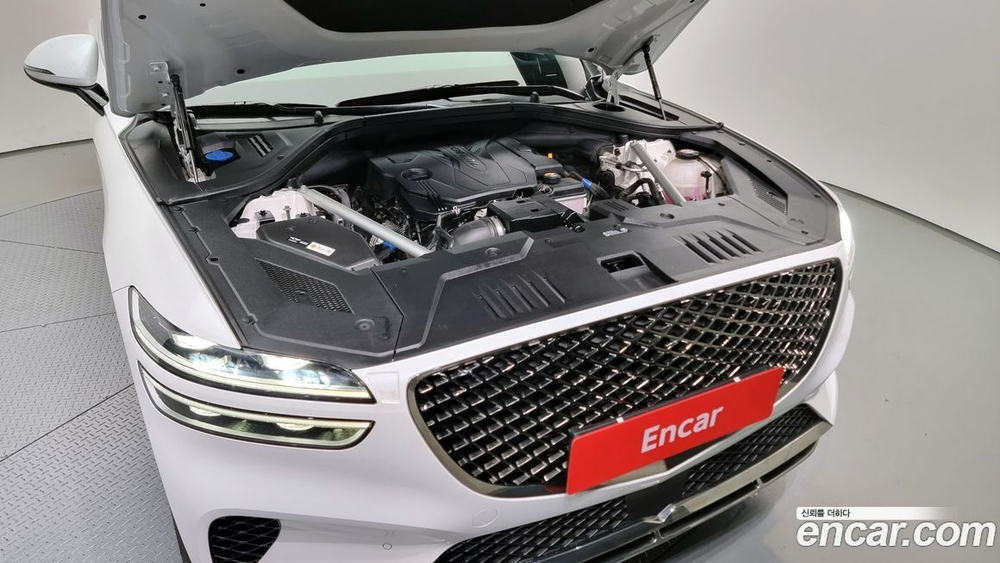 Genesis GV70 2.5T Бензин AWD (11.2021)