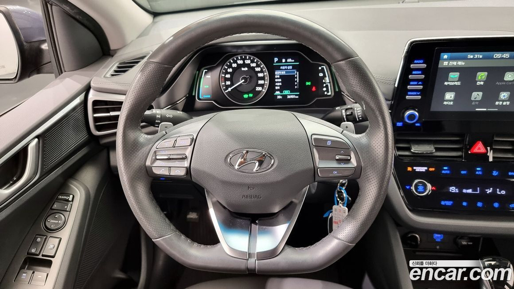 Hyundai The New Ionic Hybrid 1.6 HEV (10.2019)