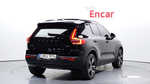 Volvo XC40 B4 R-Design (12.2020)