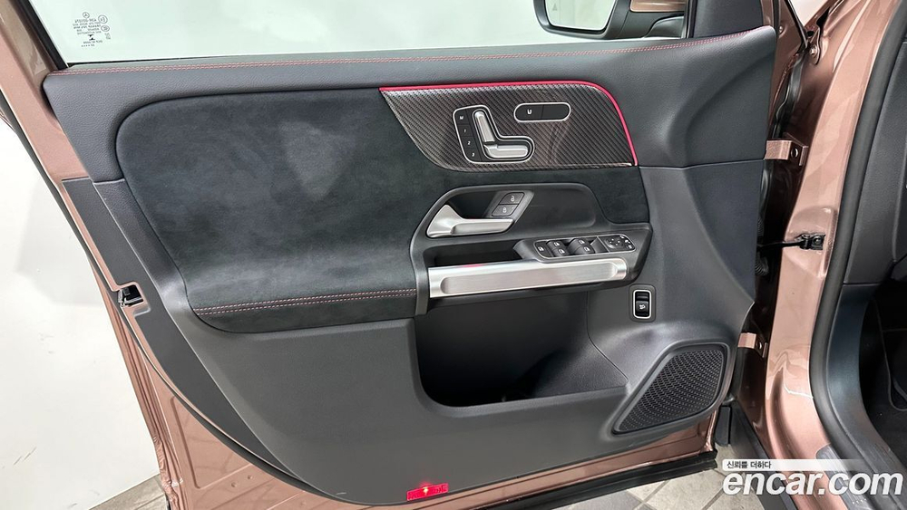 Mercedes-Benz GLB-Class X247 AMG GLB35 4MATIC (05.2023)