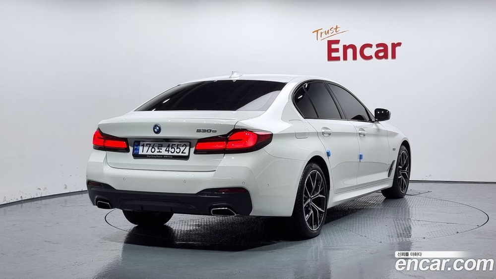 BMW 5 Series (G30) 530e M Sports (06.2023)