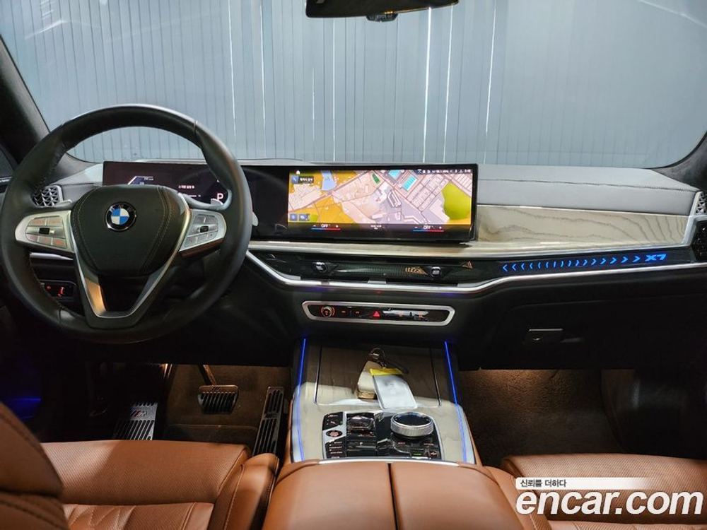 BMW X7 (G07) xDrive 40d Design Pure Excellence 6-и местный (04.2023)