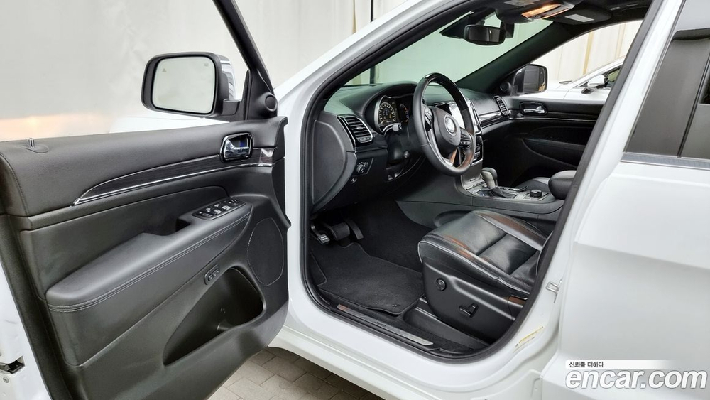 Jeep Grand Cherokee 3.6 Overland (08.2019)
