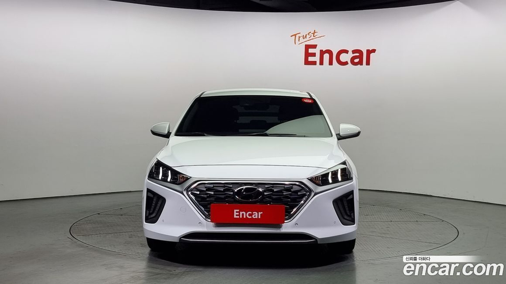 Hyundai The New Ionic Hybrid 1.6 HEV (10.2019)