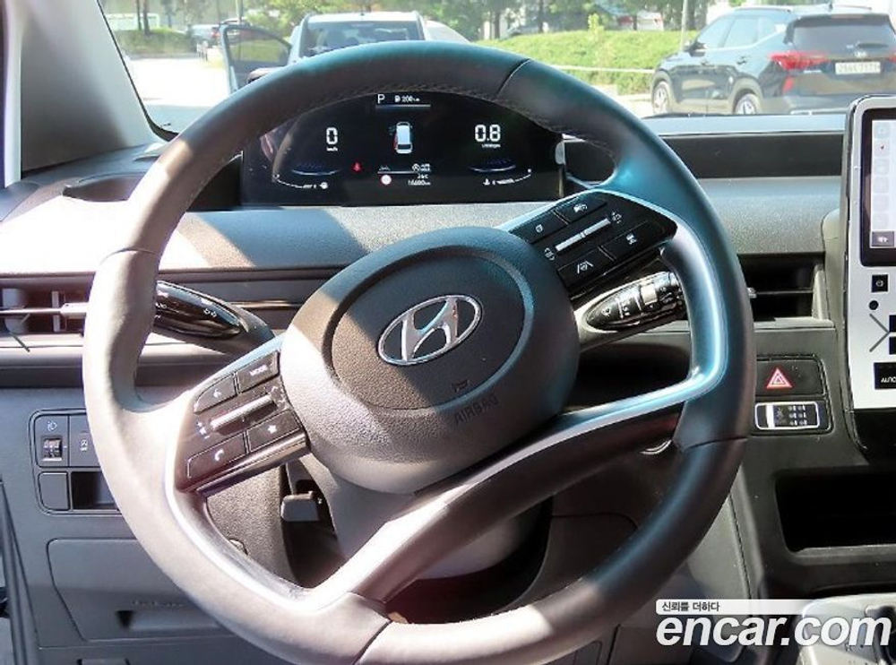 Hyundai Staria Tourer 9-и местный (10.2023)