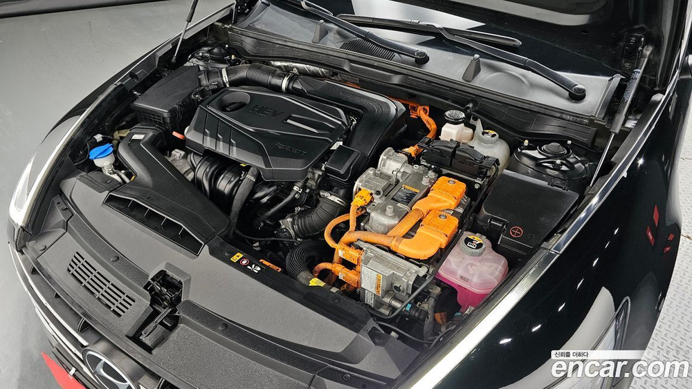 Hyundai Sonata Hybrid (DN8) Premium (12.2020)