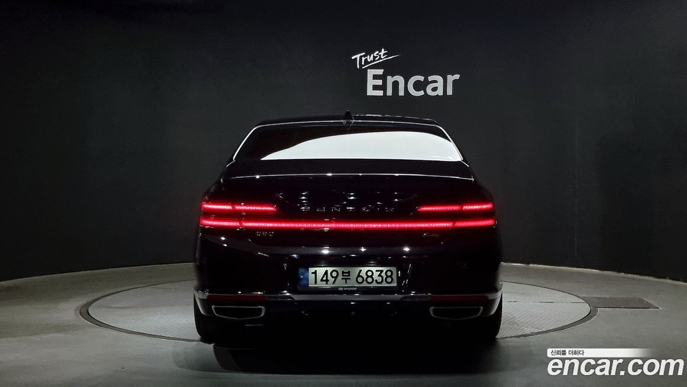 Genesis G90 3.8 AWD (03.2021)