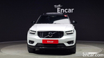 Volvo XC40 B4 R-Design (10.2020)