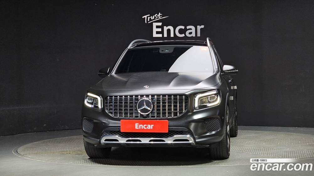 Mercedes-Benz GLB-Class X247 GLB220 (11.2020)