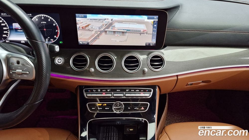 Mercedes-Benz E-Class W213 E350 4MATIC AMG Line (10.2019)