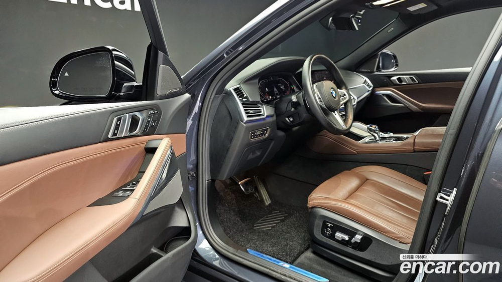 BMW X6 (G06) xDrive40i M Sports (10.2020)