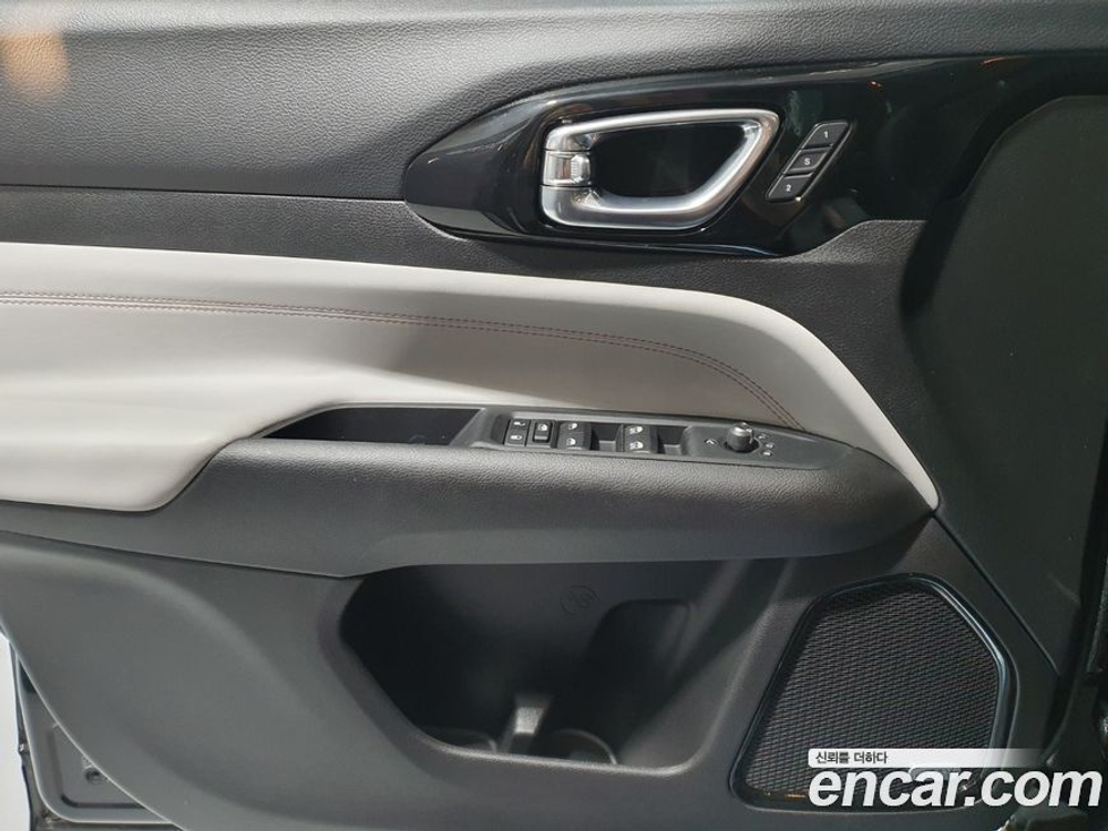 Jeep Compass 2 Generation 2.4 Limited 2WD (08.2022)