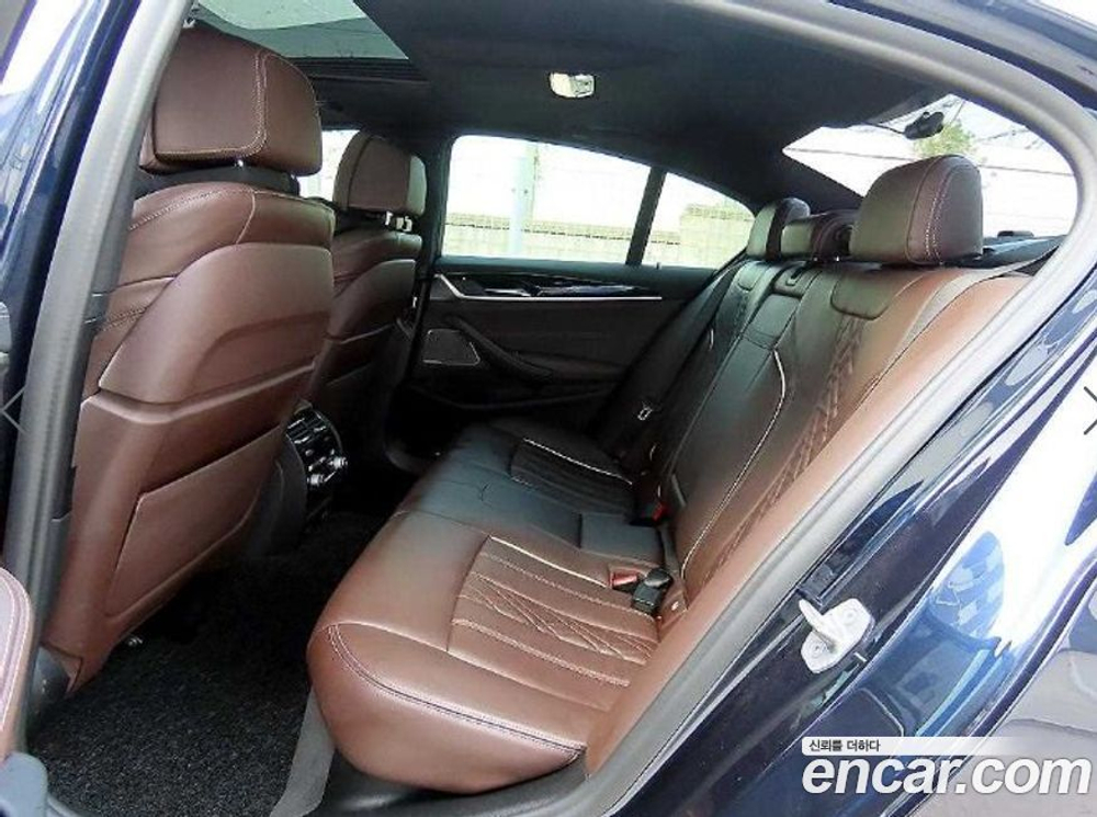 BMW 5 Series (G30) 530i M Sports (06.2021)