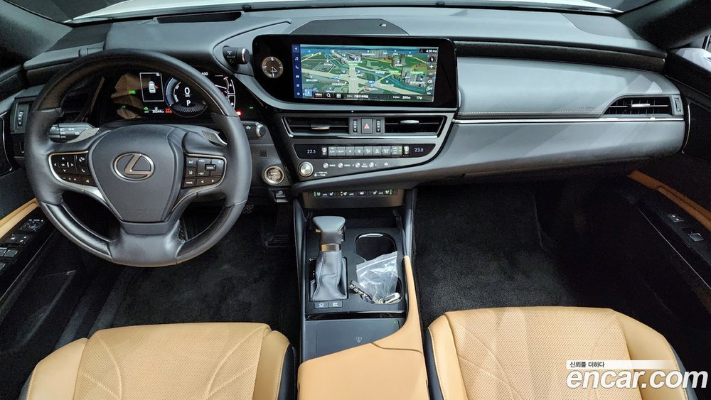 Lexus ES300h 7 Generation Executive (07.2023)