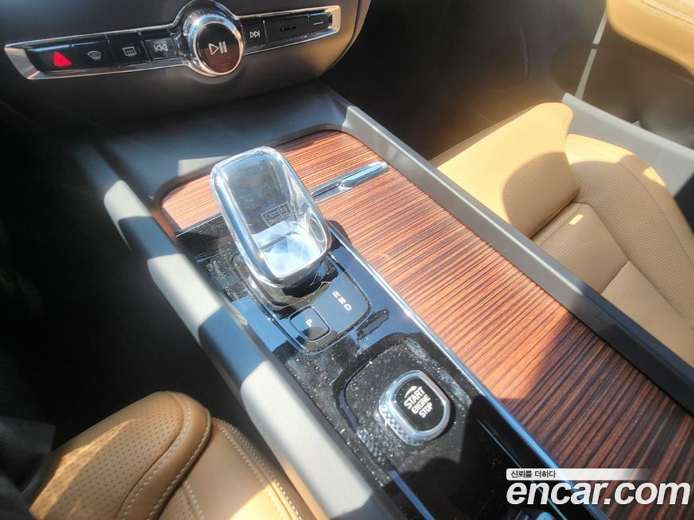 Volvo S60 3 Generation B5 Inscription (12.2022)