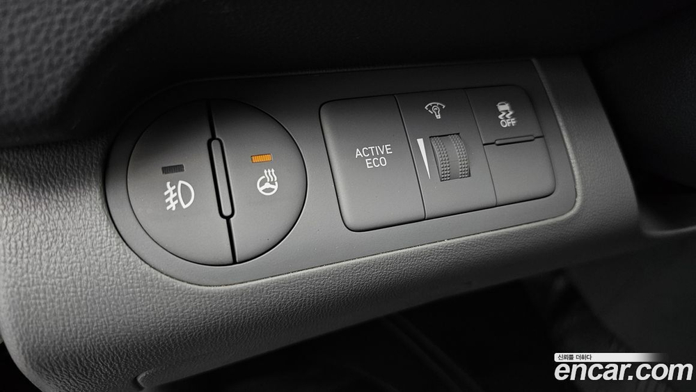 Hyundai The New Grand Starex Van 3-х местный (06.2020)