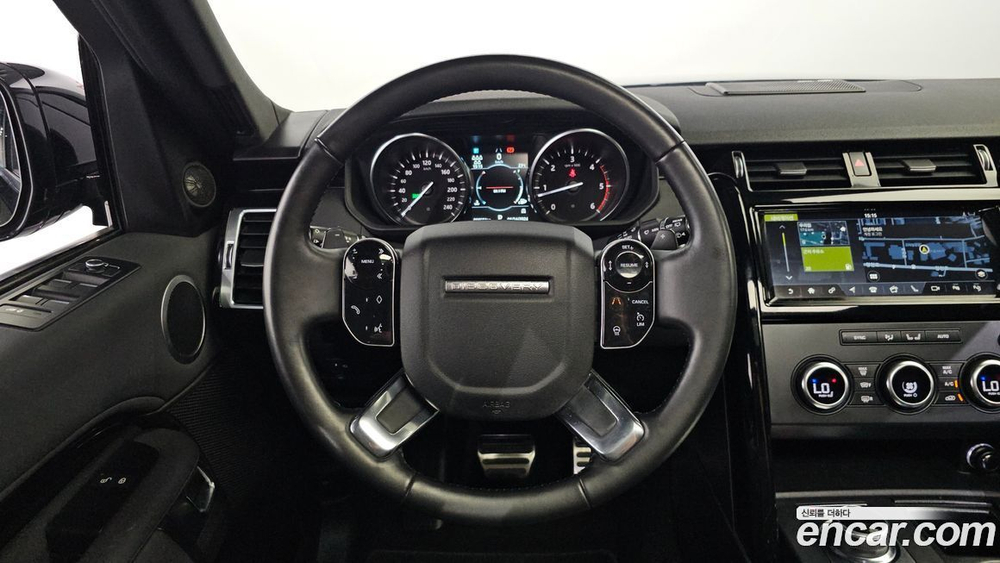 Land Rover Discovery 5 3.0 SD6 SE (10.2019)