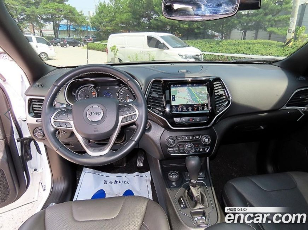 Jeep Cherokee (KL) 2.4 80주년 AWD (05.2021)