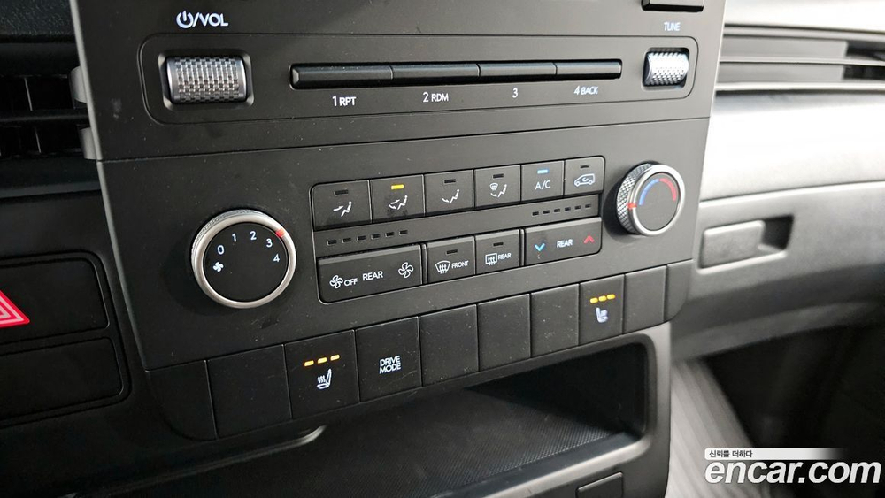 Hyundai Staria Tourer 11-и местный (05.2023)